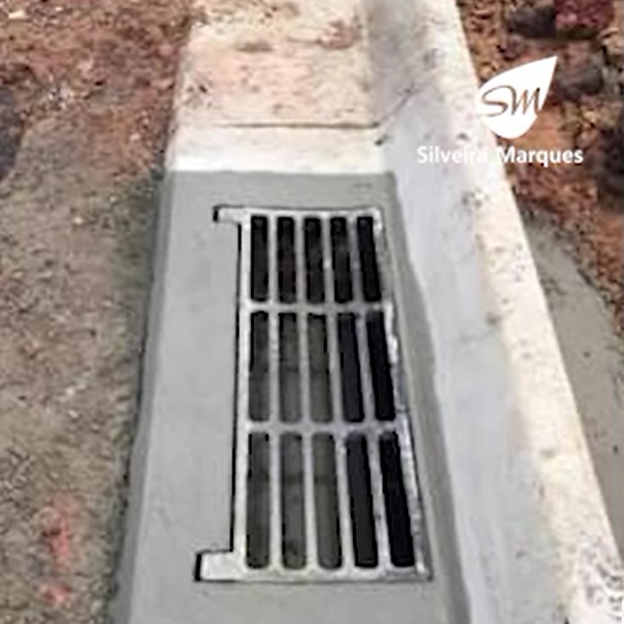 Execução de drenos para pavimento interligados a Boca de Lobo  em Belém-PA